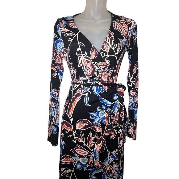Rachel Pally Harlow Maxi Wrap Dress NWT Size M Black Floral Long Sleeve V-Neck - Picture 4 of 11